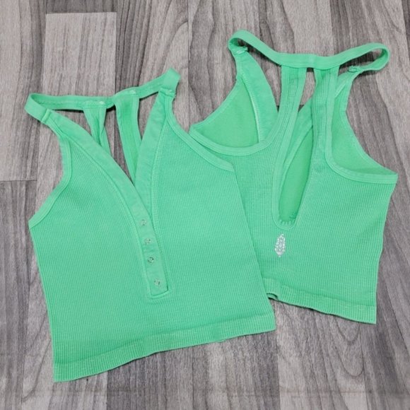 Free People Runs Henley New with logo GREEN - Picture 2 of 2